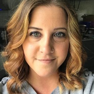 Meet your Posher, Stacy